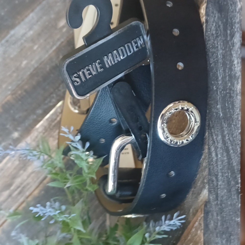 STEVE MADDEN BELT